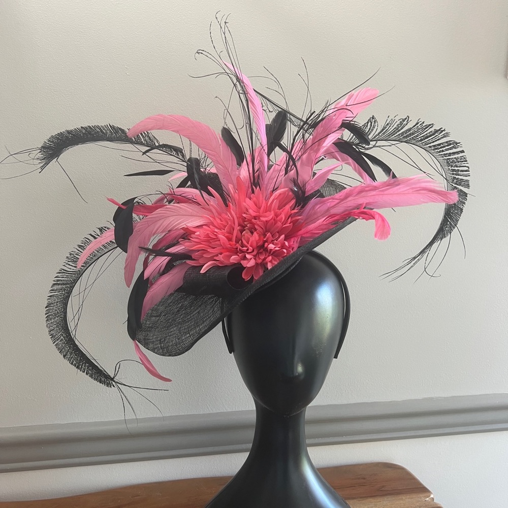 SOLD Custom Kentucky Derby Fascinator / Oaks Hat